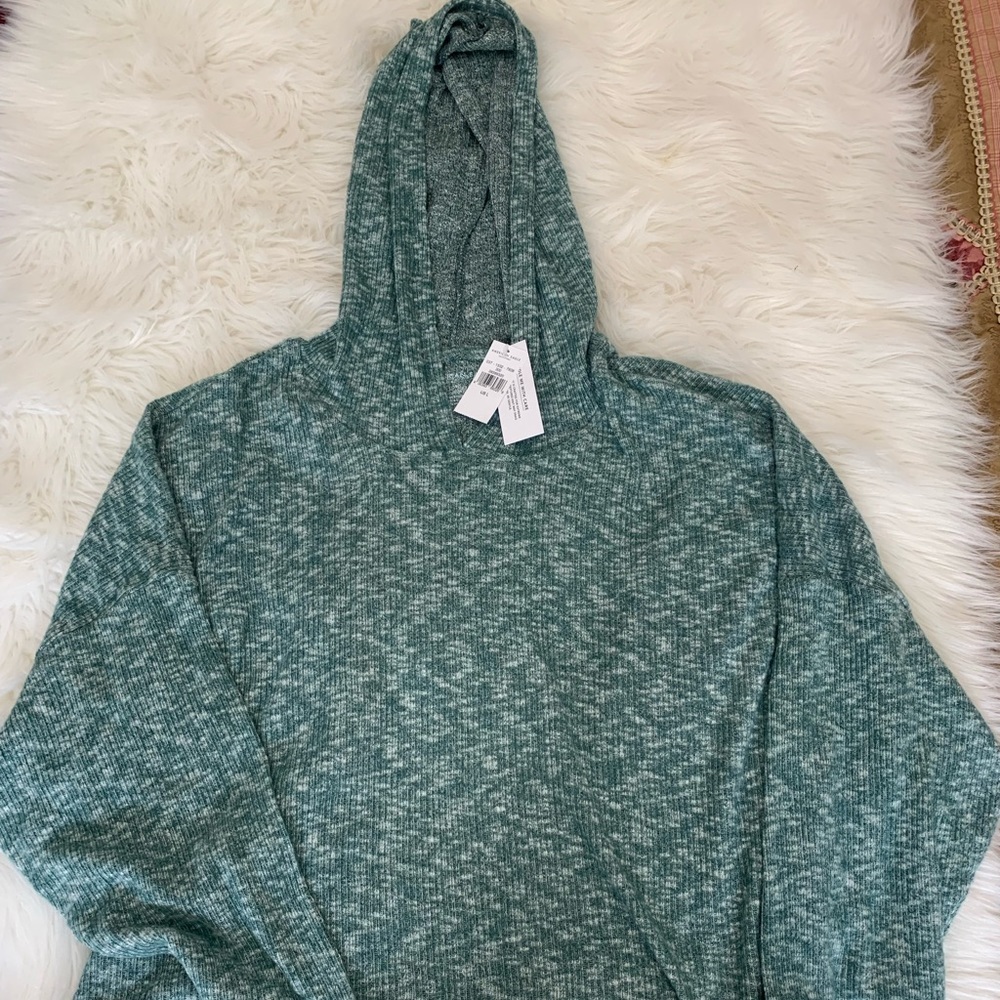 Women’s American Eagle Pull Over Hoodie Size L